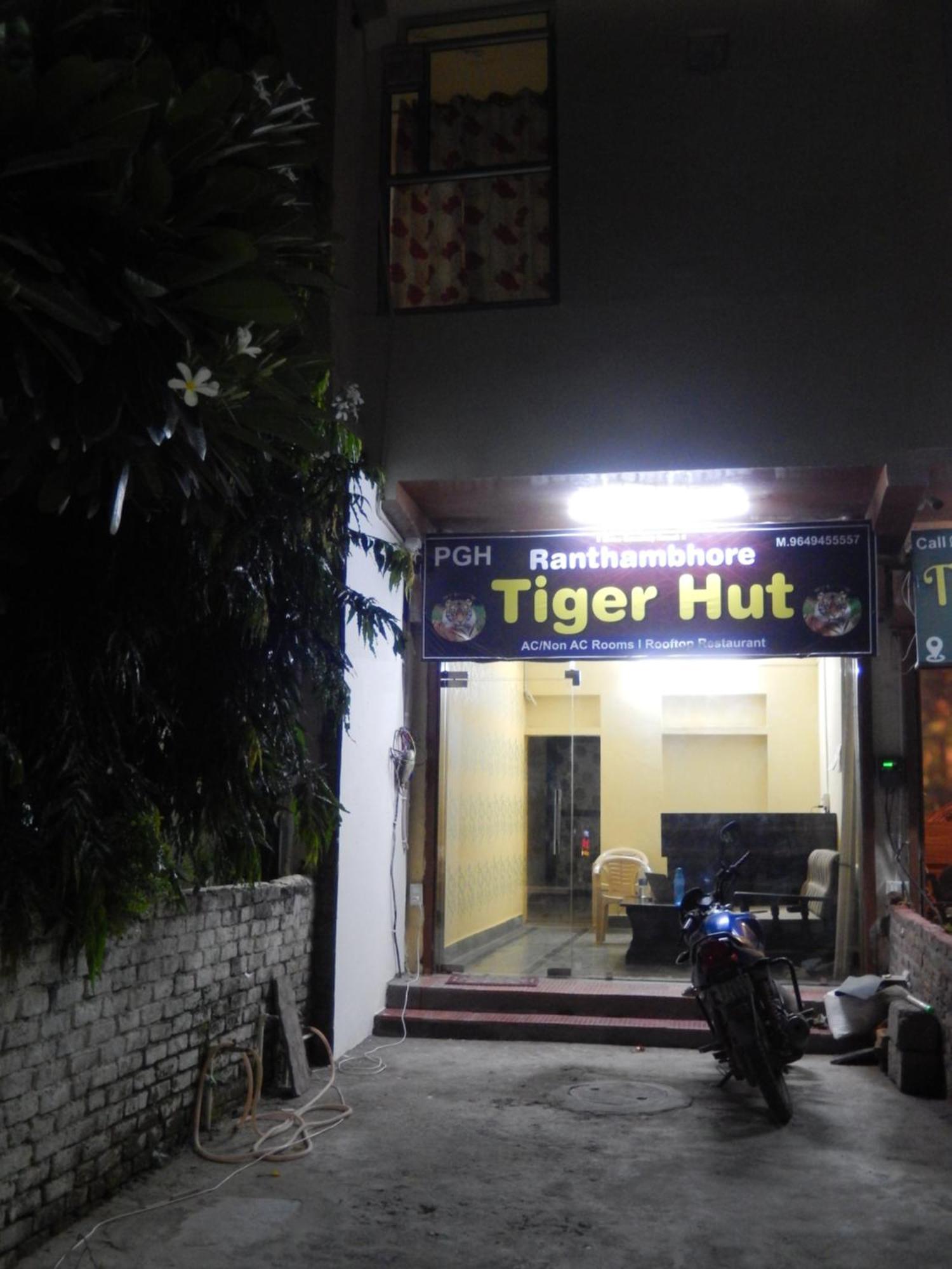 Ranthambhore Tiger Hut Савай-Мадхопур Экстерьер фото